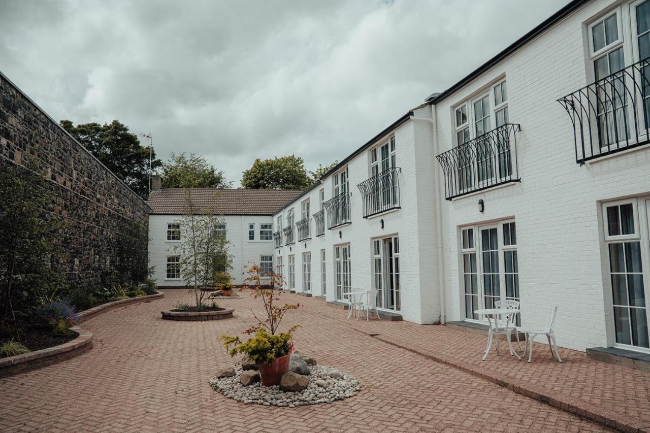 Dunadry Hotel And Gardens Antrim Exteriör bild