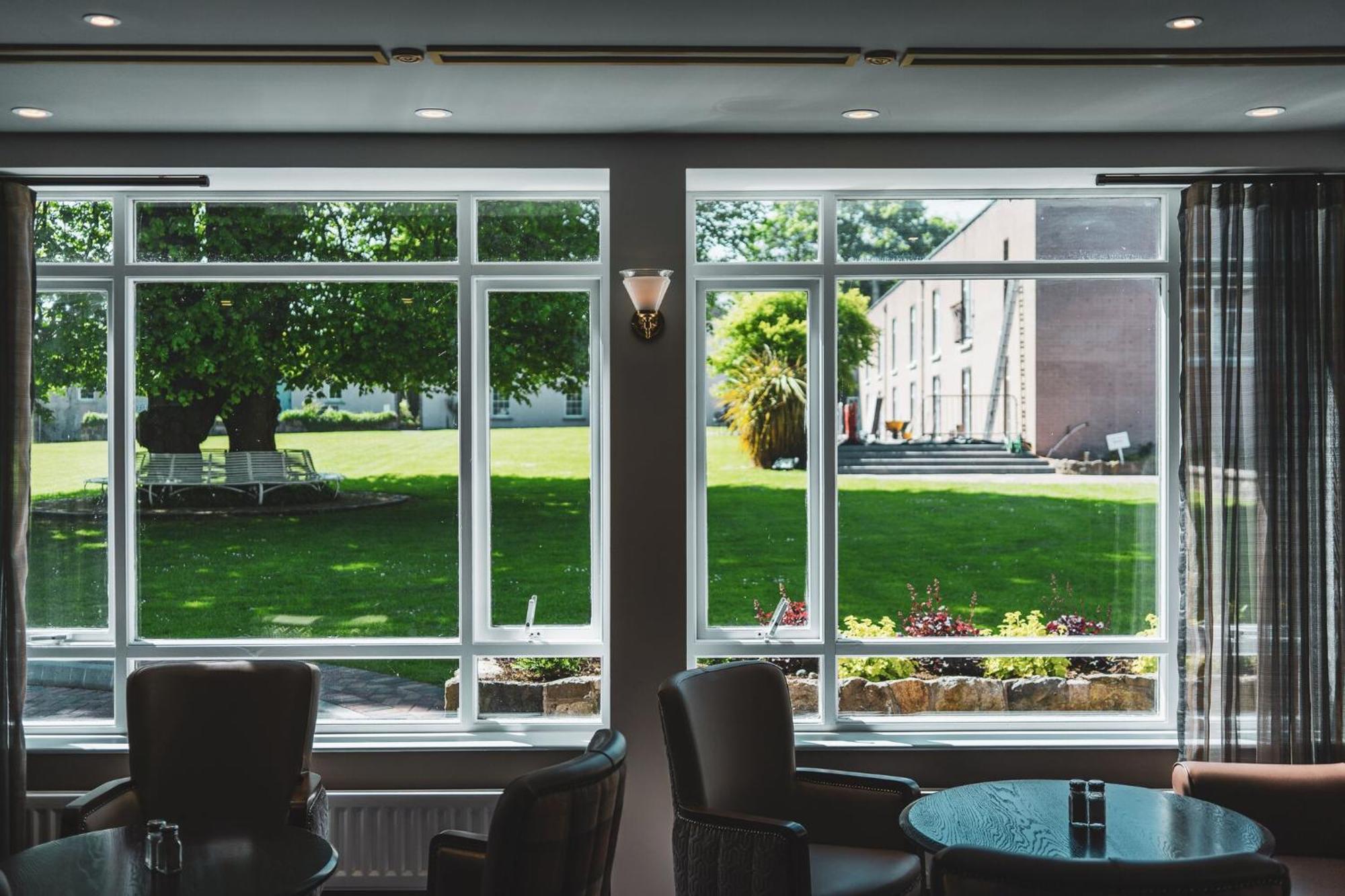 Dunadry Hotel And Gardens Antrim Exteriör bild
